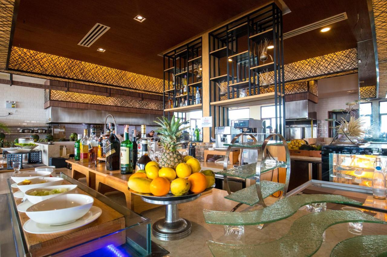 Acea Subic Beach Resort Eksteriør bilde